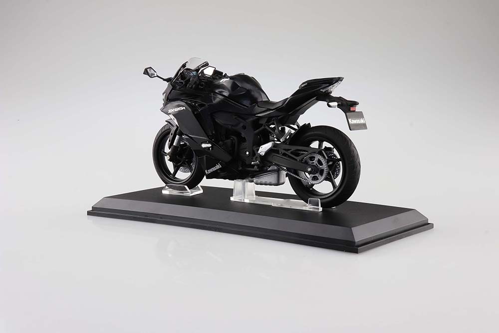 1 12 KAWASAKI Ninja ZX 25R Metakllic Spark Black Ultra Tokyo Connection